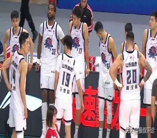 东契奇赛场,外热情为客,场粉丝签名,PG厅下载,PG厅娱乐,PG厅官网,PG厅app