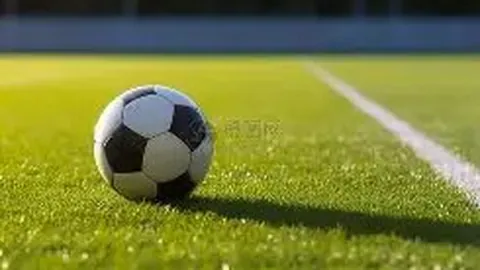 《爆米香伴阿森纳对决拜仁，小法带你一窥足球智慧盛宴！》