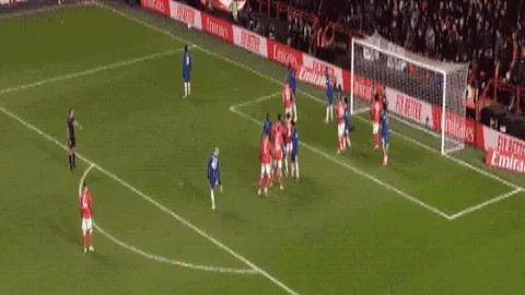 韦世豪在脱口秀自嘲：足球全能手，从前锋到裁判无所不能